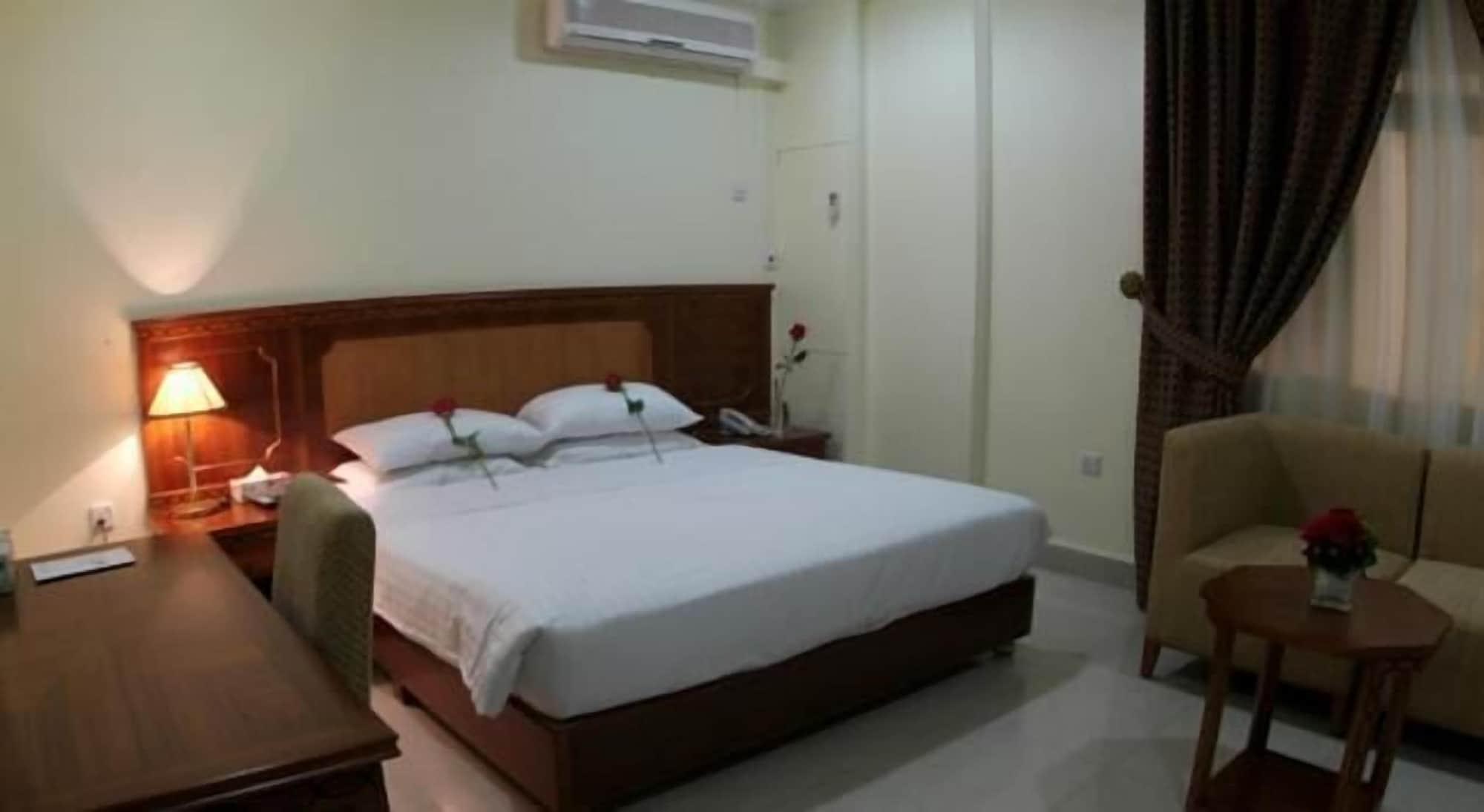 Al Muntazah Plaza Hotel Doha Exterior photo