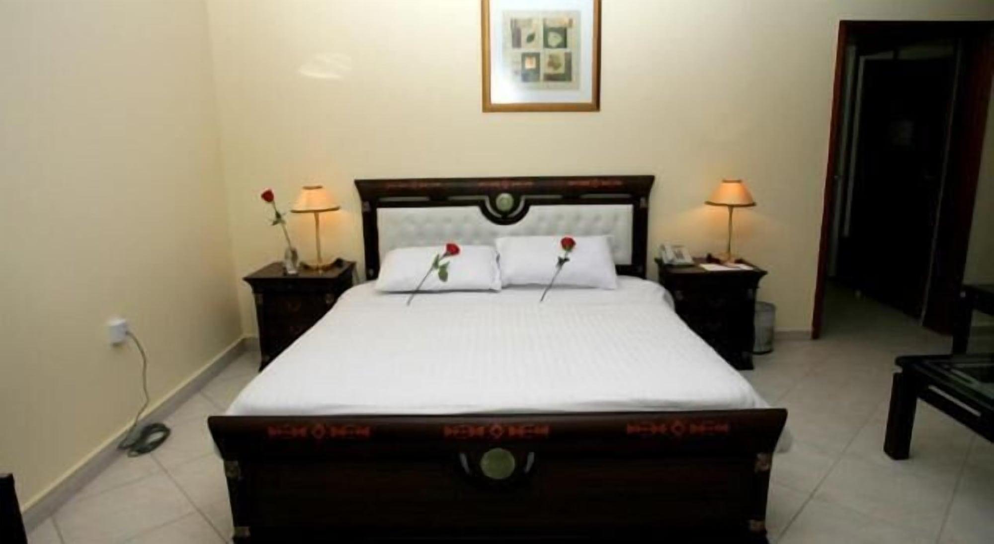 Al Muntazah Plaza Hotel Doha Exterior photo