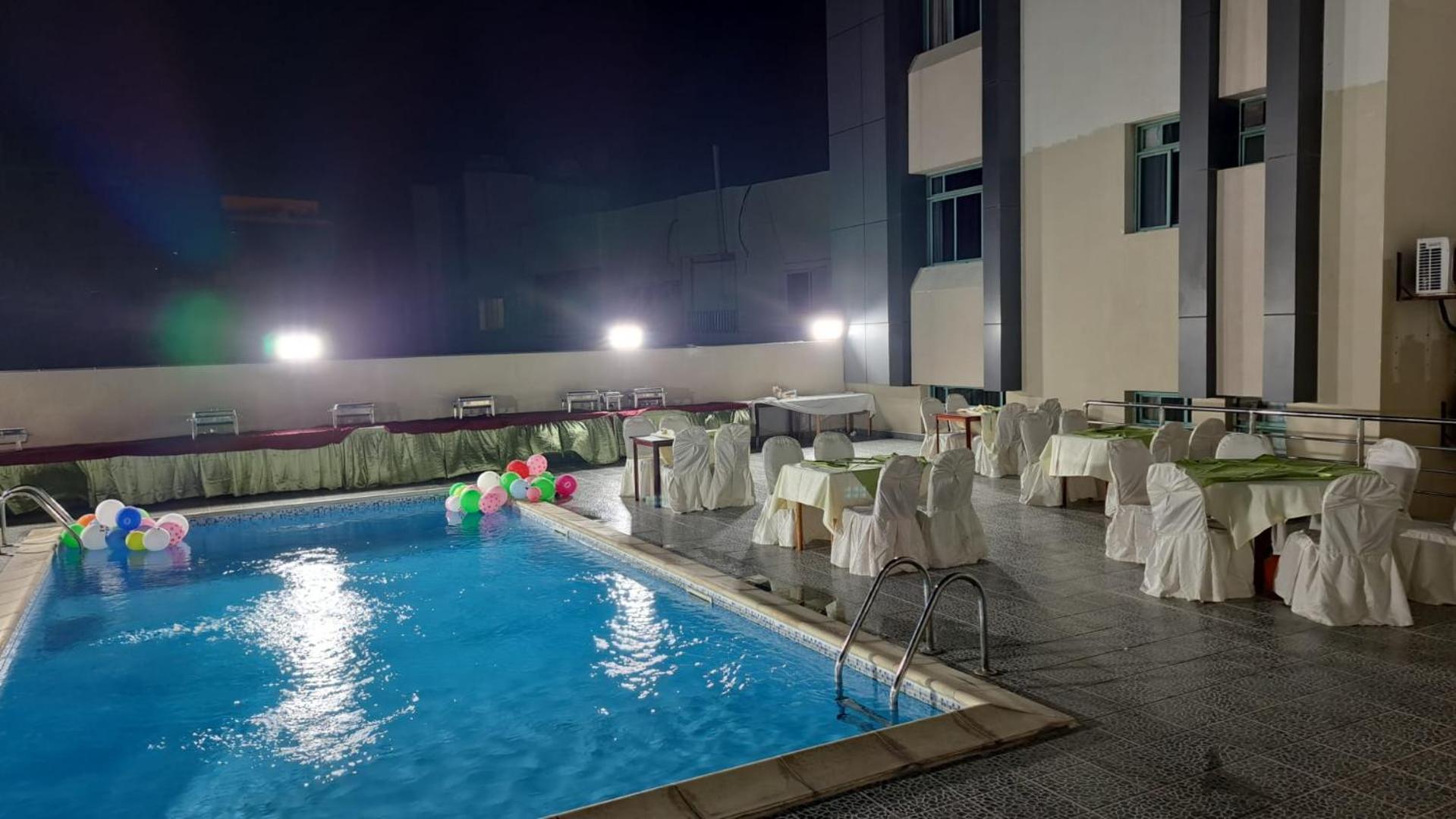 Al Muntazah Plaza Hotel Doha Exterior photo
