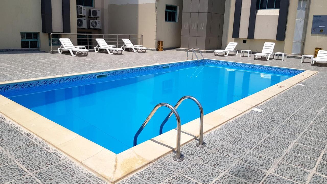Al Muntazah Plaza Hotel Doha Exterior photo