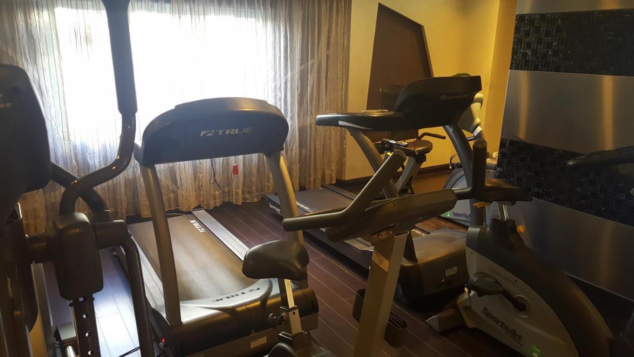 Al Muntazah Plaza Hotel Doha Exterior photo