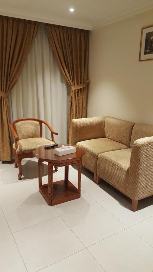 Al Muntazah Plaza Hotel Doha Exterior photo