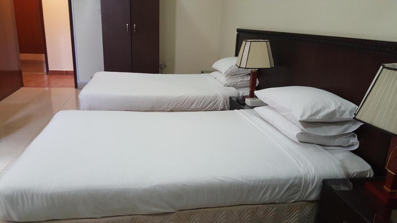 Al Muntazah Plaza Hotel Doha Exterior photo